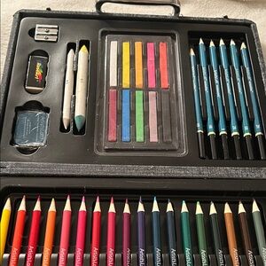 Stylish Black Art Portfolio Case